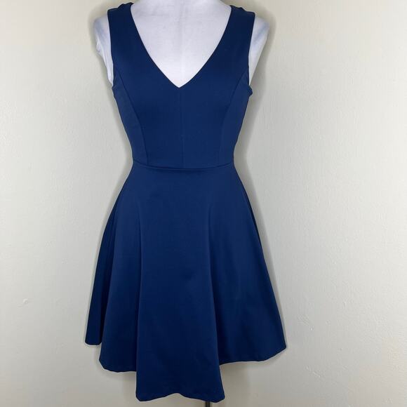 Lulus Bon Appetit Skater Dress XS Navy Fit & Flare A-Line V-Neck Ponte NEW Chic - Picture 2 of 11